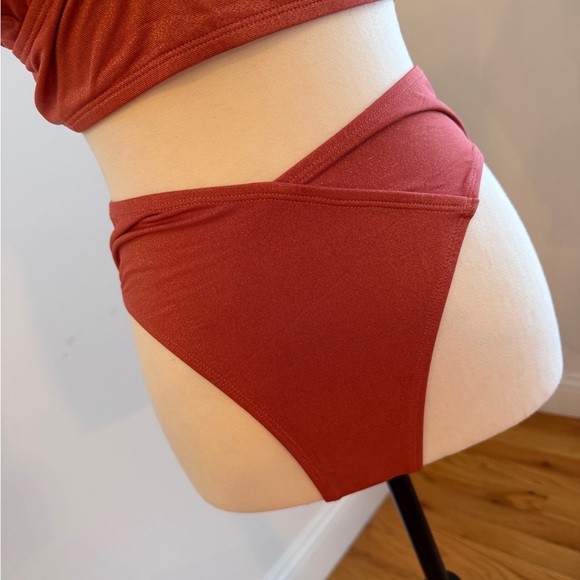 Rust Orange Bikini Set - Picture 3 of 4